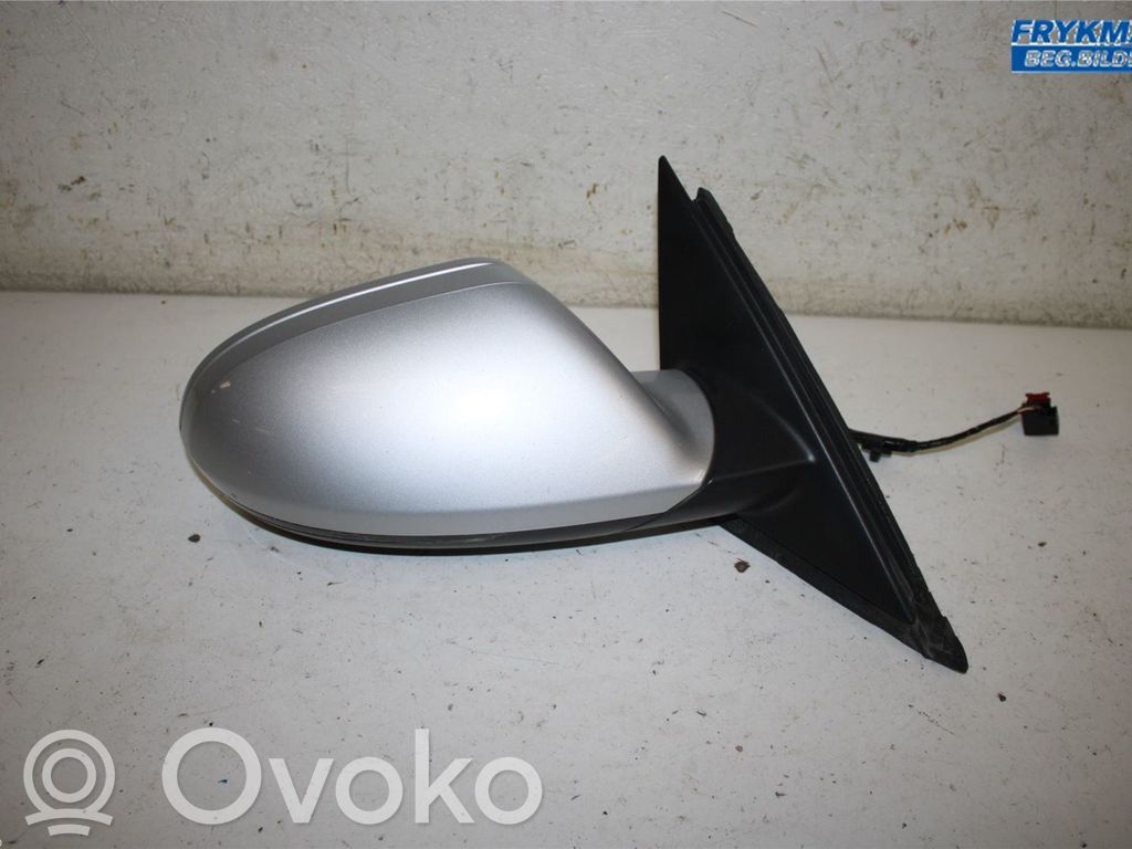 Elektryczne lusterko boczne drzwi przednich   4G1857410N