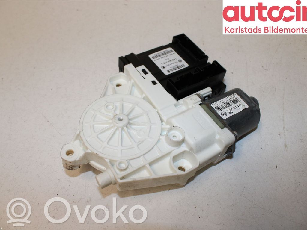 Volkswagen Golf V Silnik regulatora szyby drzwi przednich 