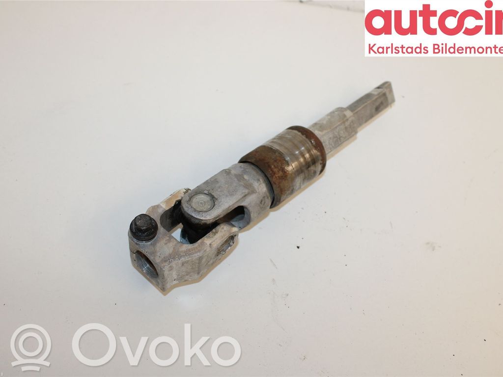 Volvo XC70 Steering column universal joint 