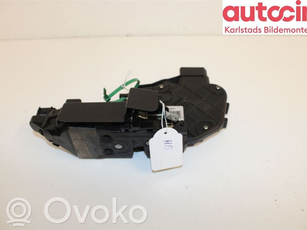Volvo V70 Rear door lock 
