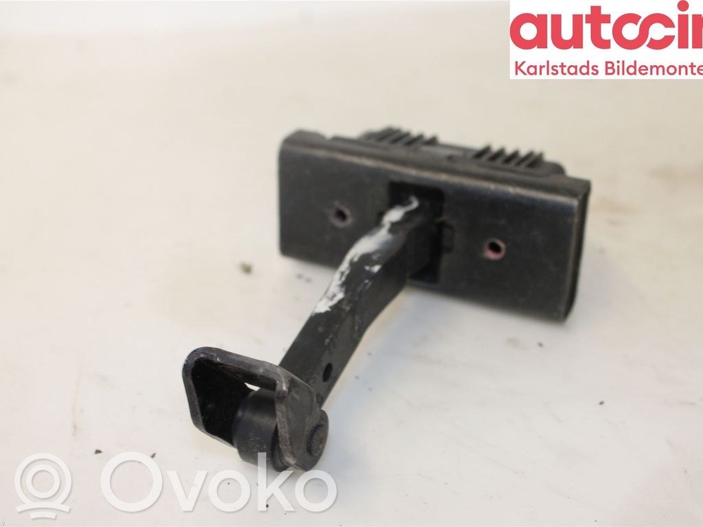 BMW 1 E82 E88 Front door check strap stopper 