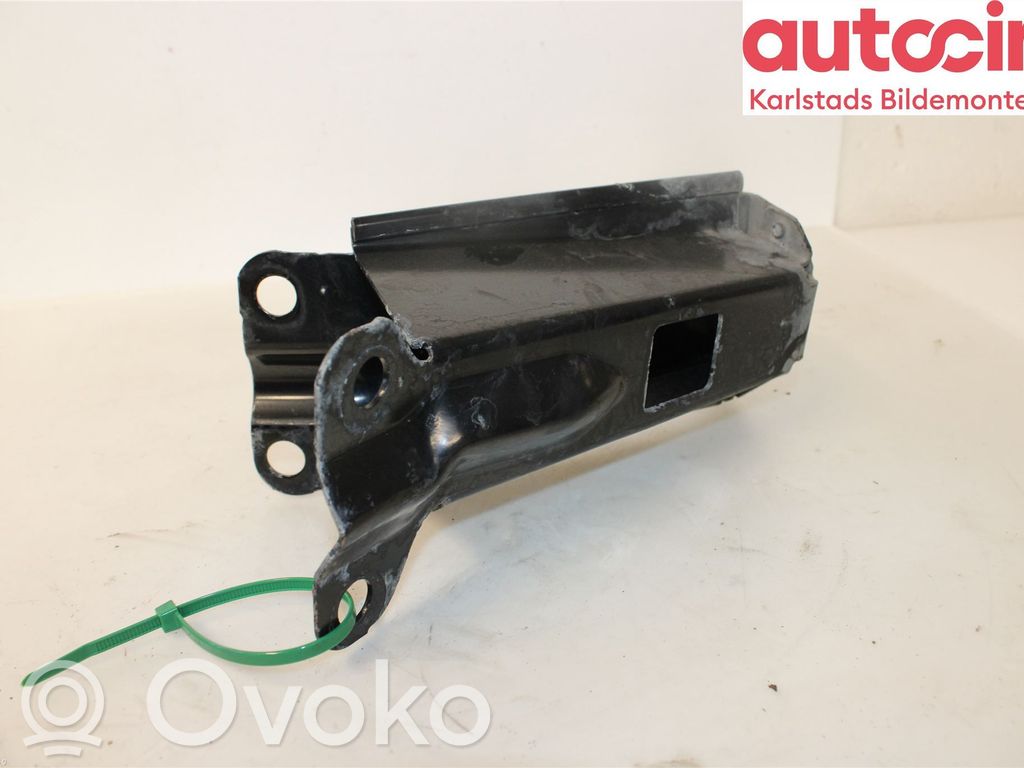 Volvo V70 Radiator support slam panel bracket 
