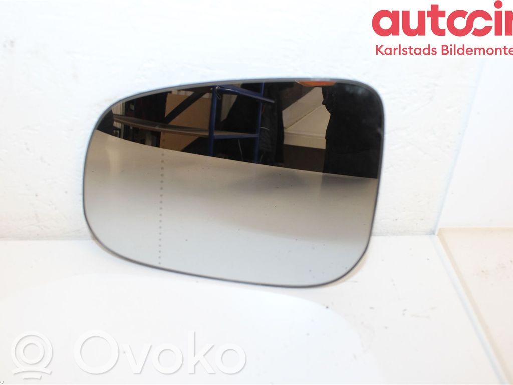 Volvo V70 Spoguļa stikls 