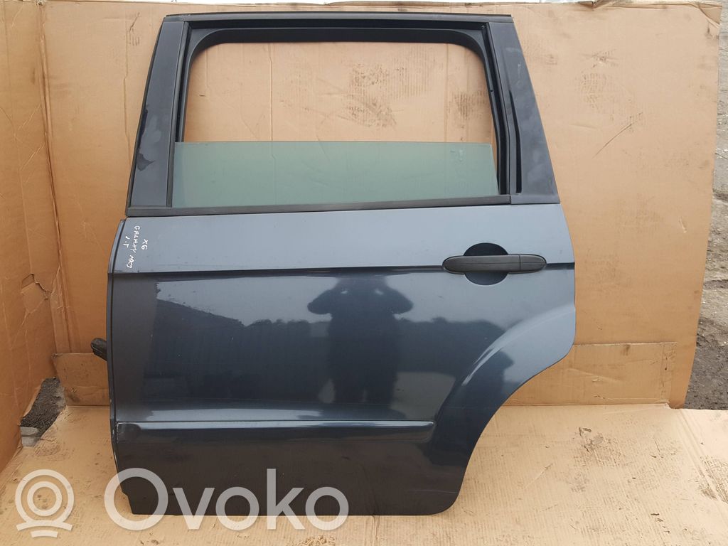 Rear door
