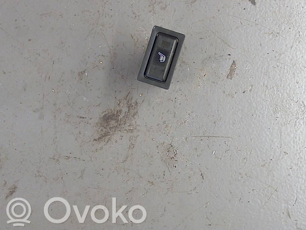 Lexus IS 200-300 Interruptor de calefacción del asiento 