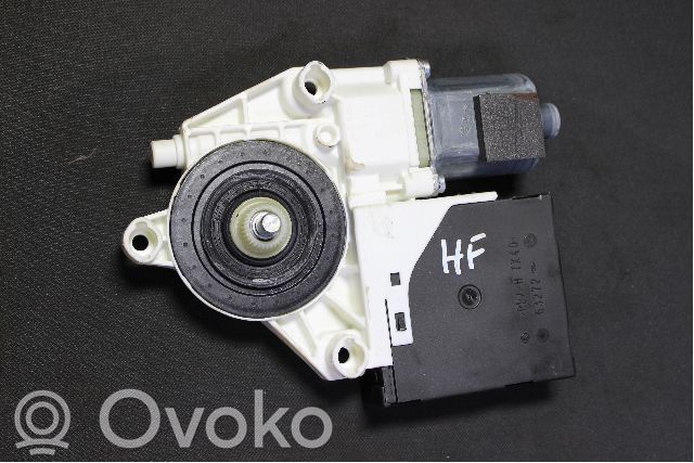 Audi A3 S3 8P Silnik regulatora szyby drzwi przednich 