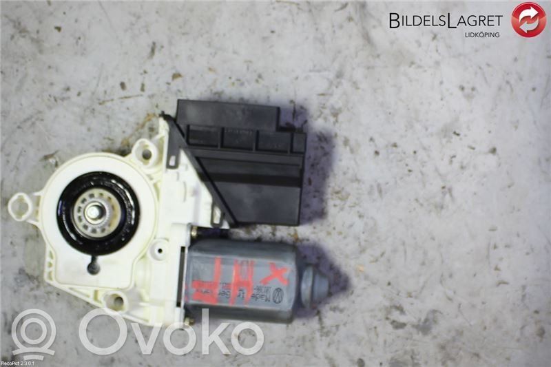 Silnik regulatora szyby drzwi przednich   6Q2959801A,A90125100