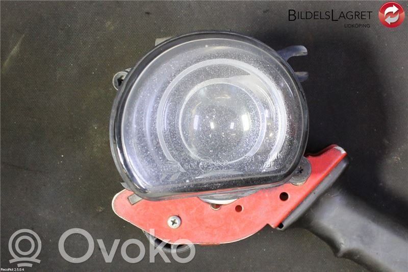 Miglas lukturis priekšā   4E0941700
