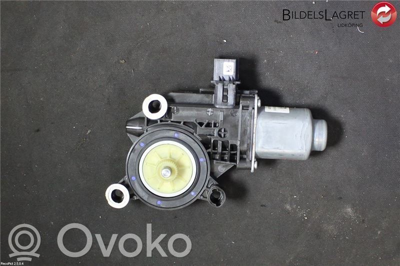 Skoda Fabia Mk2 (5J) Silniczek podnoszenia szyby drzwi tylnych 