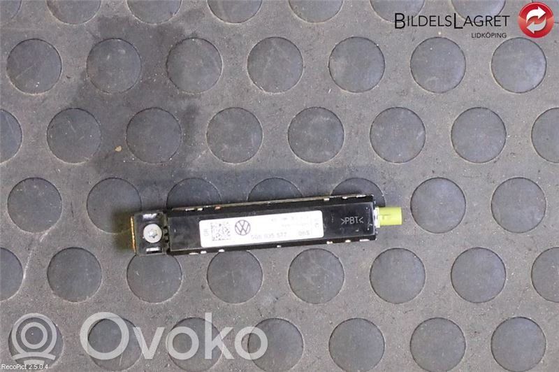 Volkswagen Golf VII Amplificator antenă aeriană 