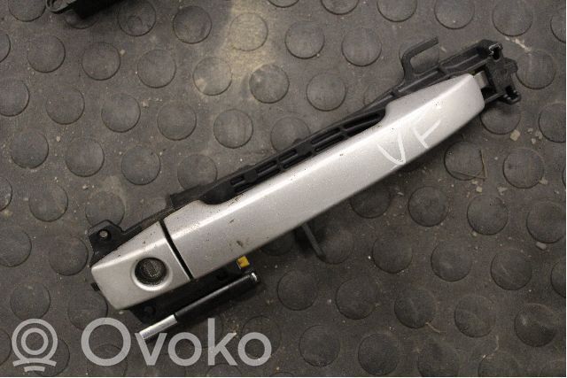 Subaru Forester SH Manecilla externa puerta delantera 
