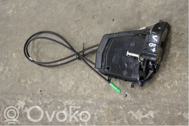 Toyota Prius (NHW20) Cerradura de puerta trasera 