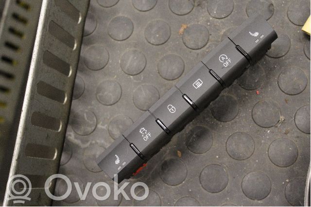 KIA Ceed Interruptor de control multifunción 