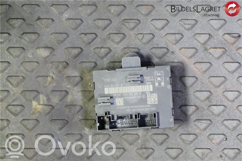 Audi A3 S3 8V Door control unit/module 
