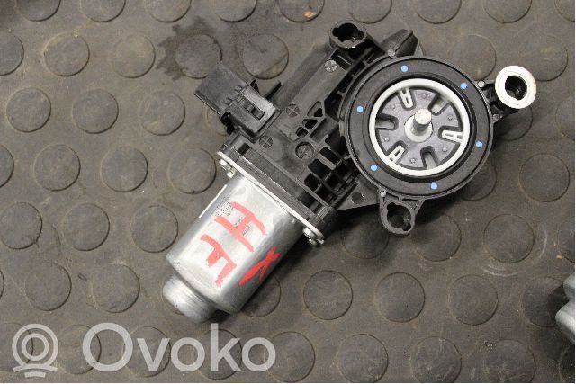 Skoda Fabia Mk2 (5J) Silnik regulatora szyby drzwi przednich 