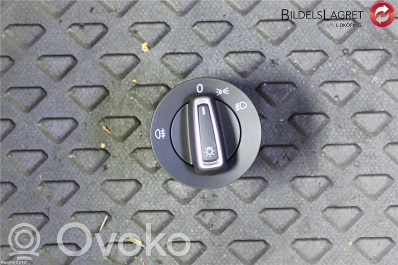 Volkswagen Polo V 6R Light switch 