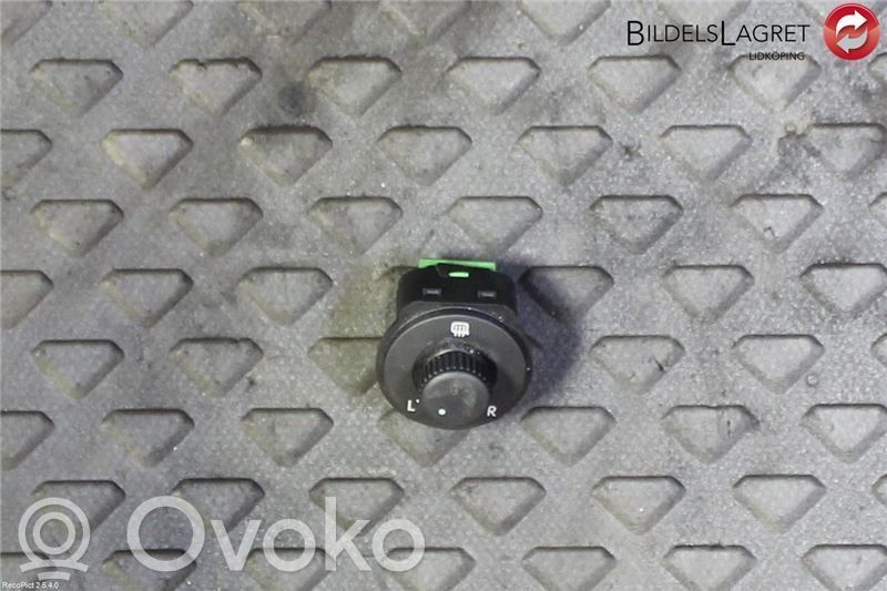 Volkswagen Up Interruptor del espejo lateral 