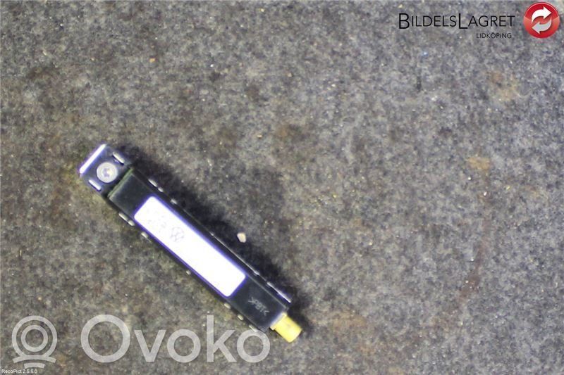 Volkswagen Golf VII Amplificator antenă aeriană 