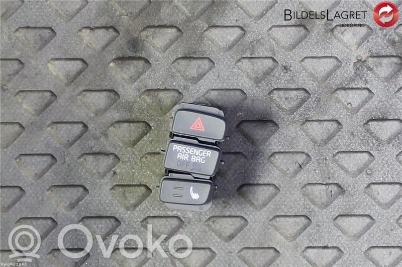 Volkswagen Up Botón interruptor de luz de peligro 