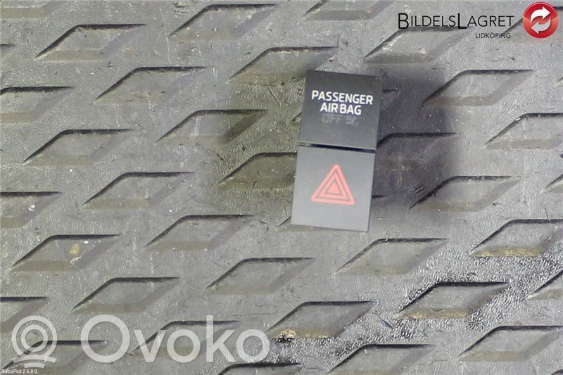 Hazard light switch   5JA953507BFLI,5JA953507B,5JA953507B