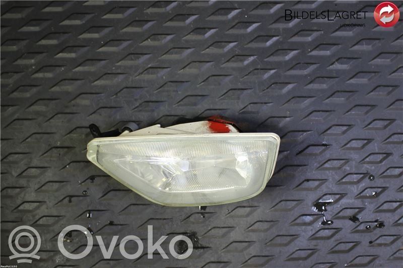 Ford Focus Miglas lukturis priekšā 