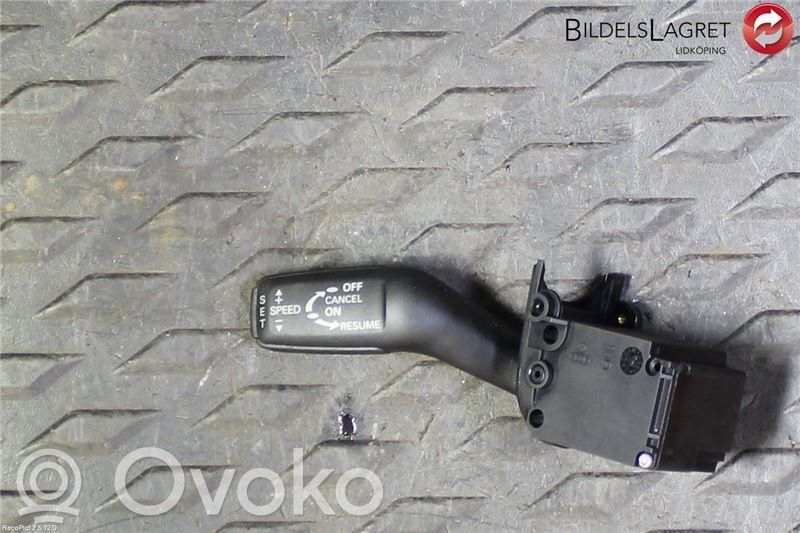 Audi A6 S6 C6 4F Capteur pédale de frein 