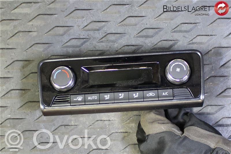 Skoda Fabia Mk3 (NJ) Panel klimatyzacji 