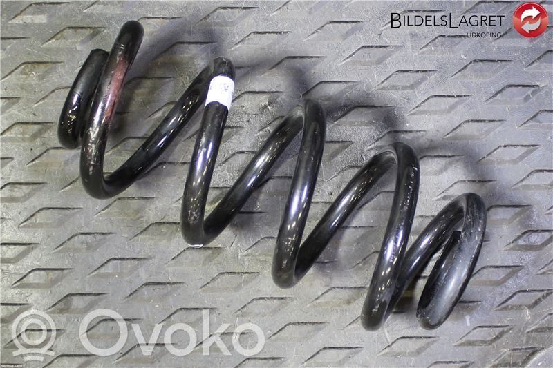 Sprężyna tylna   8W0511115EQ,8W0511115,8W0511115