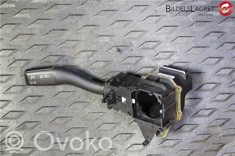 Audi A4 S4 B7 8E 8H Commodo de clignotant 