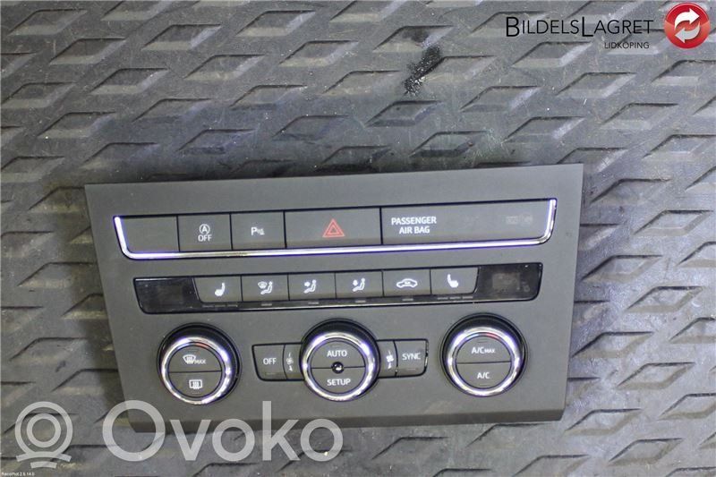 Seat Leon (5F) Climate control unit 