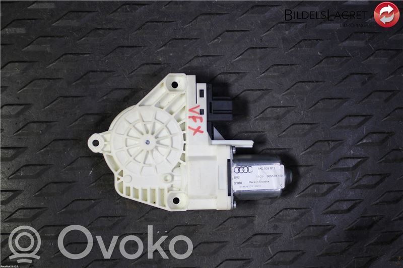 Skoda Yeti (5L) Silnik regulatora szyby drzwi przednich 