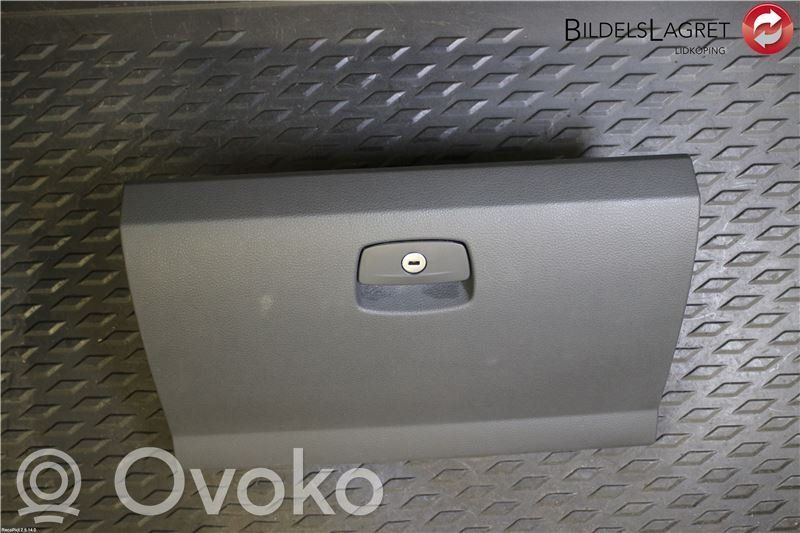 Volkswagen Amarok Juego guantera 