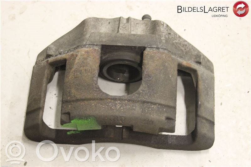 Audi A4 S4 B6 8E 8H Etujarrusatula 