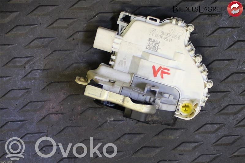 Audi A3 S3 8V Priekinė durų spyna 