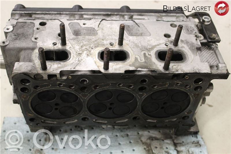Skoda Fabia Mk2 (5J) Engine head 