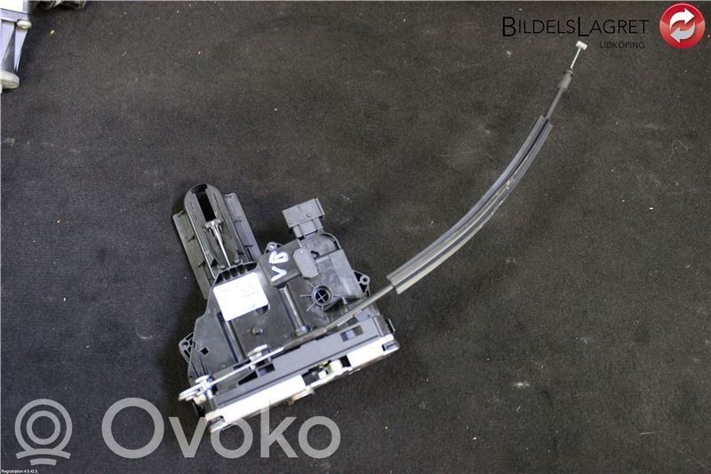 Peugeot Bipper Aizmugurē slēdzene 