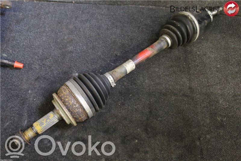 Toyota Auris E180 Priekšējā pusass 