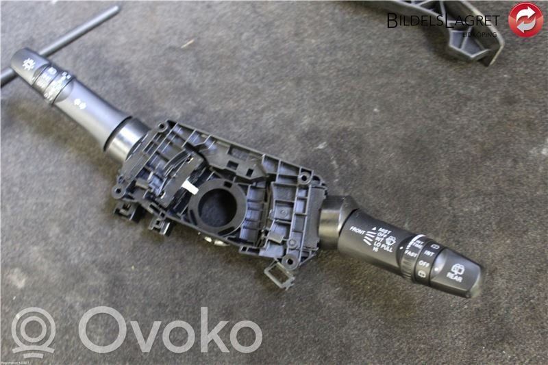 Mitsubishi ASX Commodo, commande essuie-glace/phare 