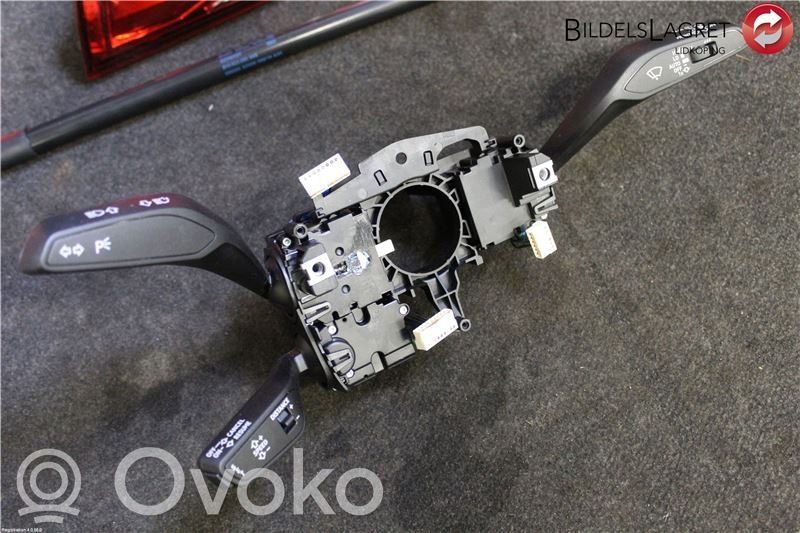Audi A3 S3 8V Interruptor/palanca de limpiador de luz de giro 