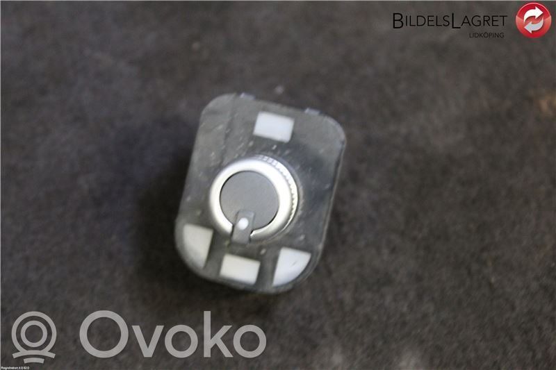 Audi A3 S3 8V Interruptor del espejo lateral 