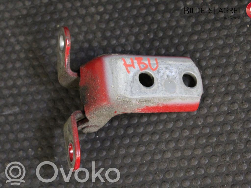 Toyota Yaris Zawias dolny drzwi przednich 