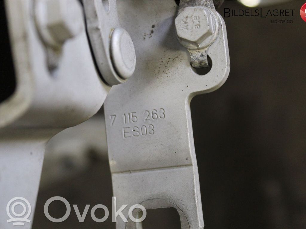 BMW 3 E90 E91 Engine bonnet/hood hinges 