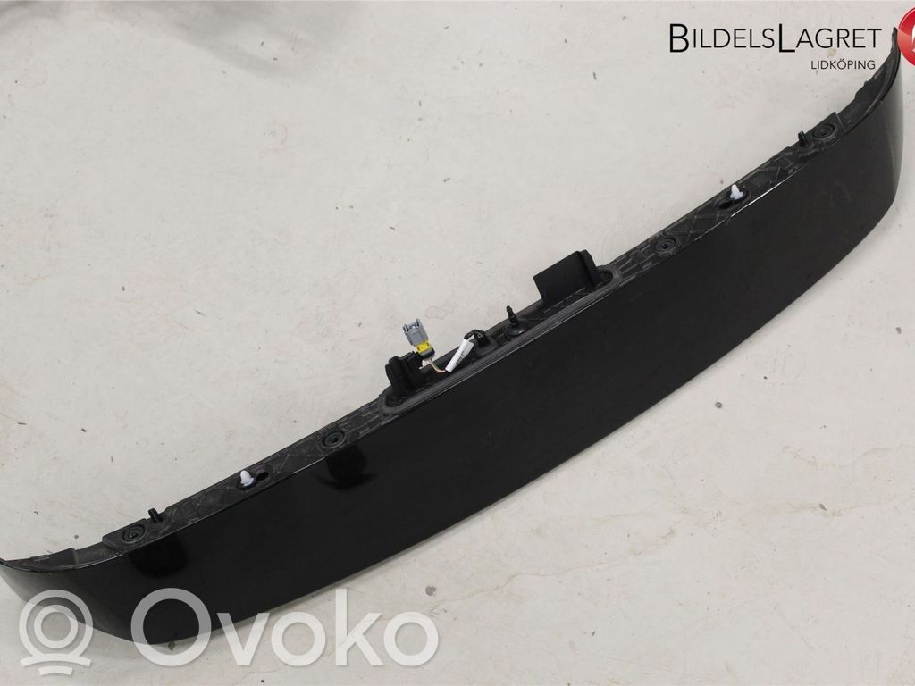 Peugeot 208 II Spojler klapy tylnej / bagażnika 