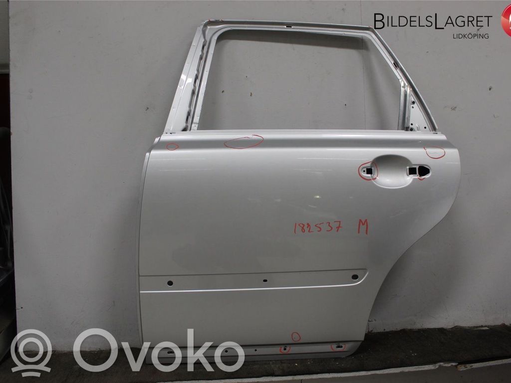 Volvo V50 Galinės durys 