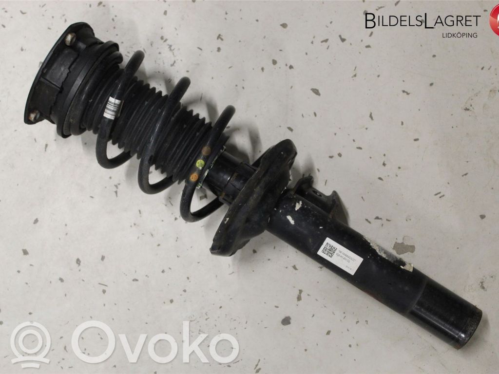 Audi Q2 - Front shock absorber with coil spring 