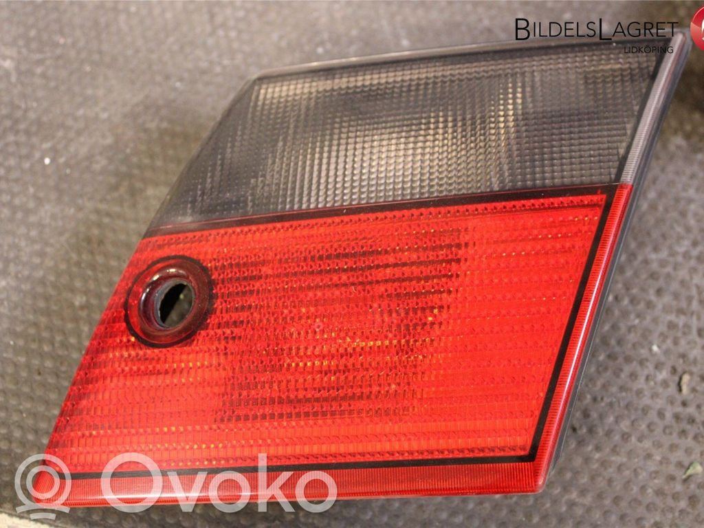 Saab 9-5 Takaluukun takavalot 