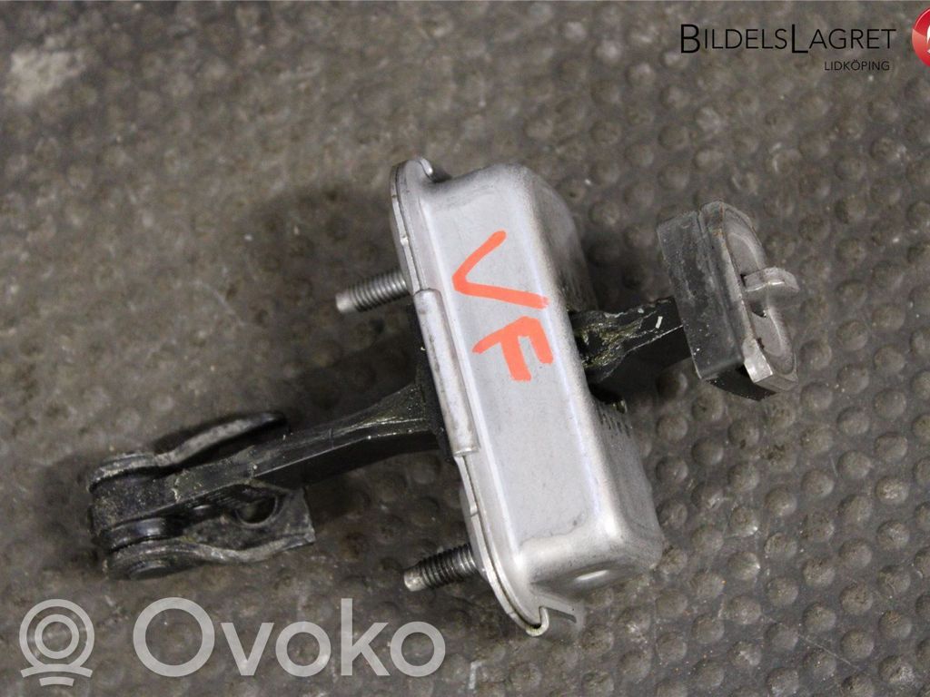 Peugeot 208 I Etuoven pidätin 