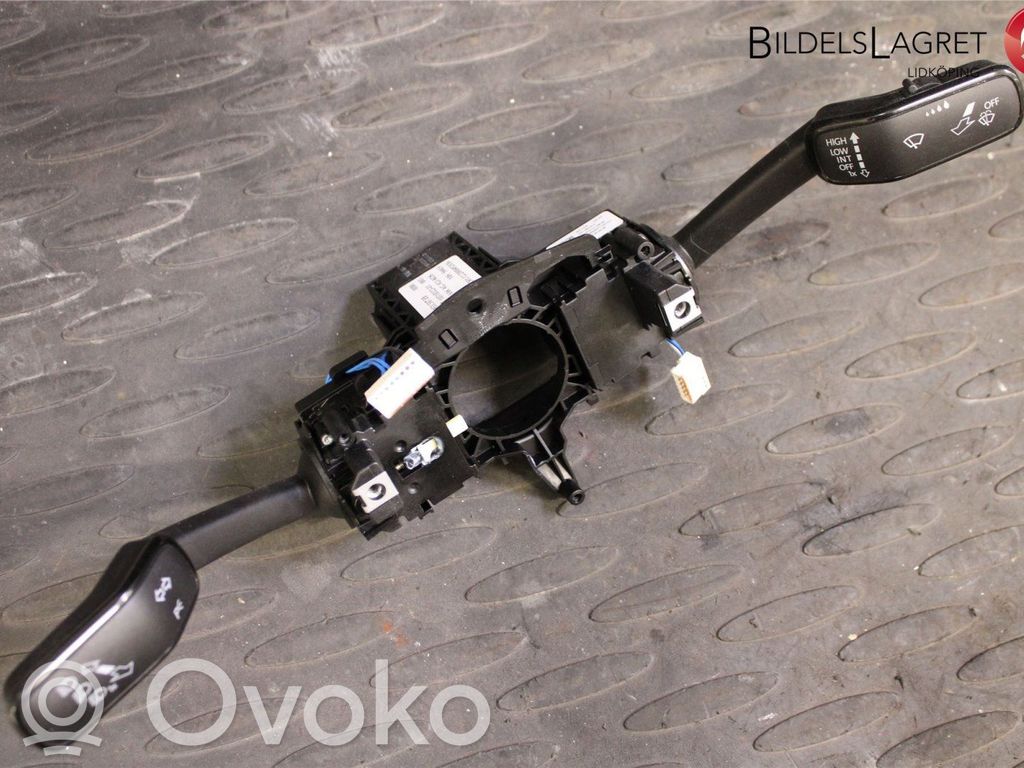 Volkswagen Caddy Commodo, commande essuie-glace/phare 
