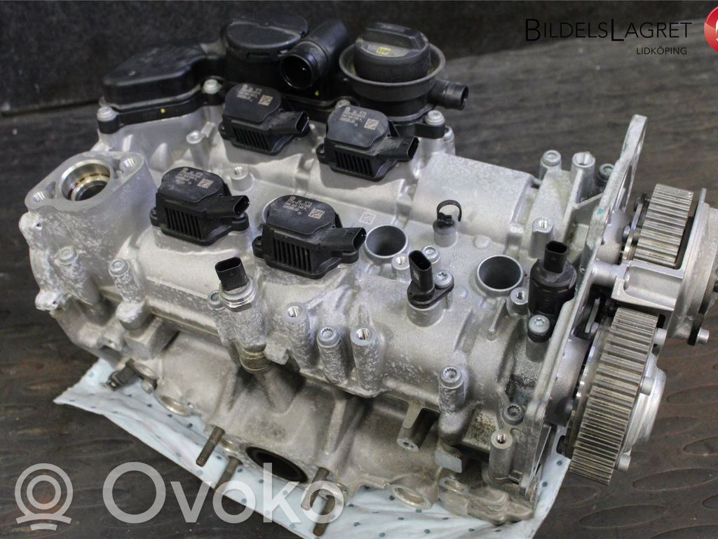 Skoda Karoq Engine head 