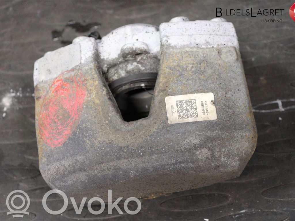 Audi A6 Allroad C7 Zacisk hamulcowy przedni 